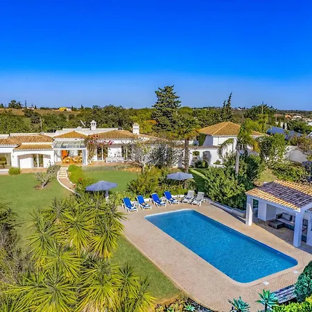 Villa Casa Do Amendoal By *