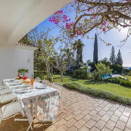 Casa Do Amendoal By Villa *